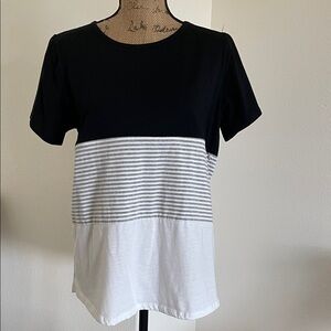 {nursing queen} classic nursing shirt